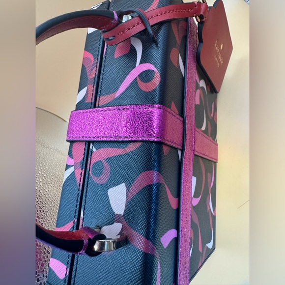 Nwt Kate spade ‘wrapping party’ shoulder bag - Picture 10 of 14